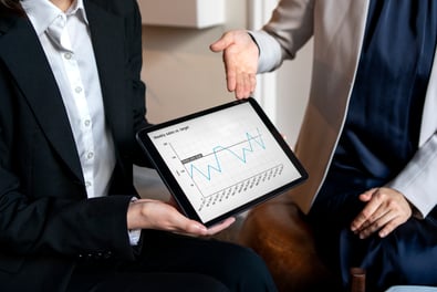 Transparent & Traceable Client Reporting for Digital Advisory Platform